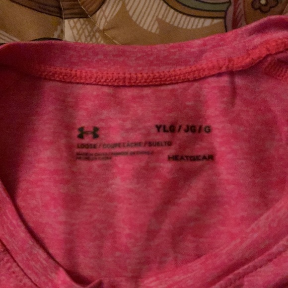 Under armor shirt girls - Picture 2 of 6